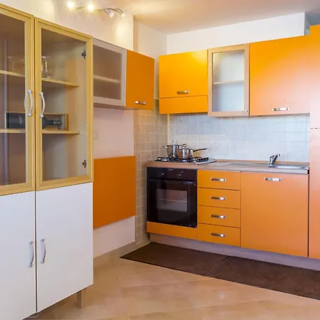 Apartamento Nero D'avola Morgante By Interhome